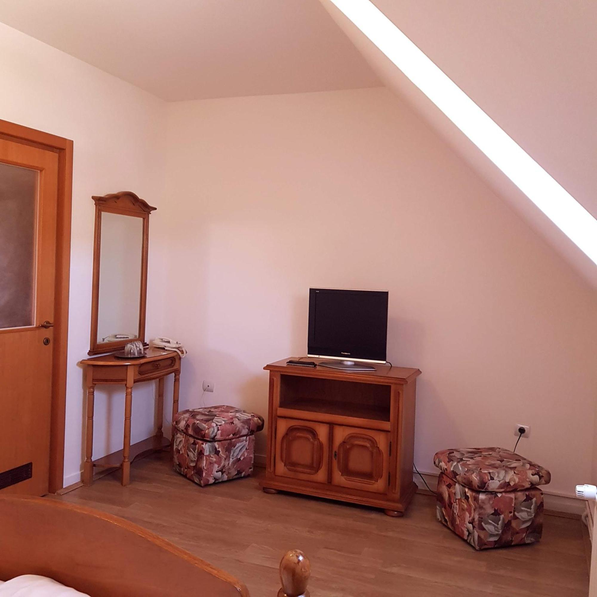 Motel Vector Găeşti Exterior foto